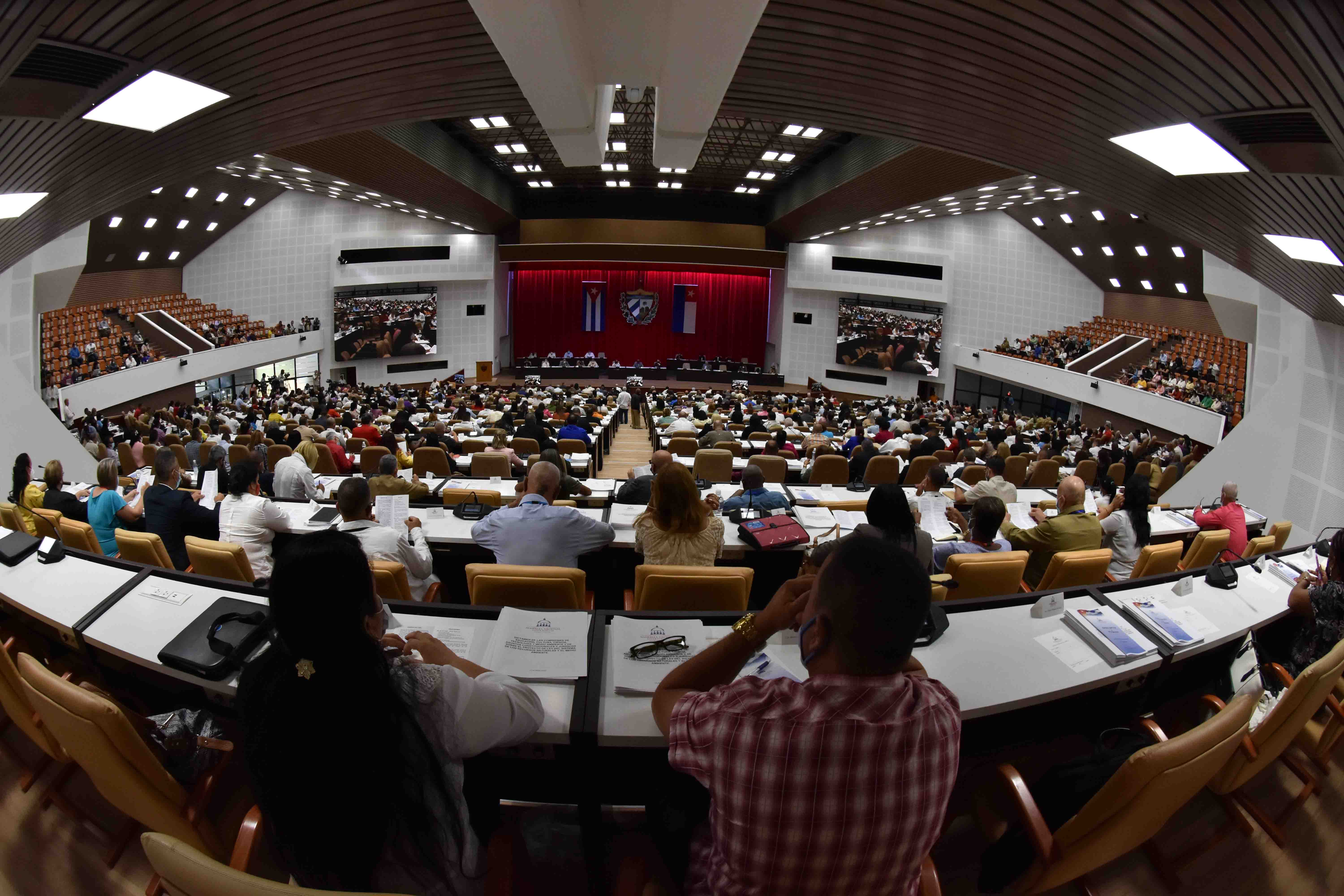 Inició hoy Quinta Sesión Extraordinaria de la Asamblea Nacional del Poder Popular en su IX Legislatura